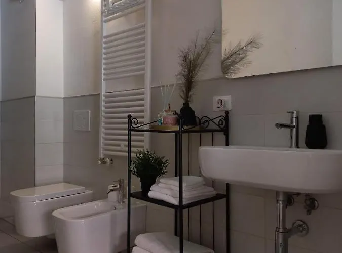 28 アパート フェラーラ